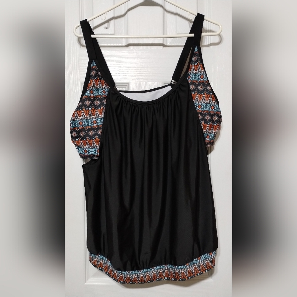 Size 4XL Black and Patterned Women's Swim Tankini